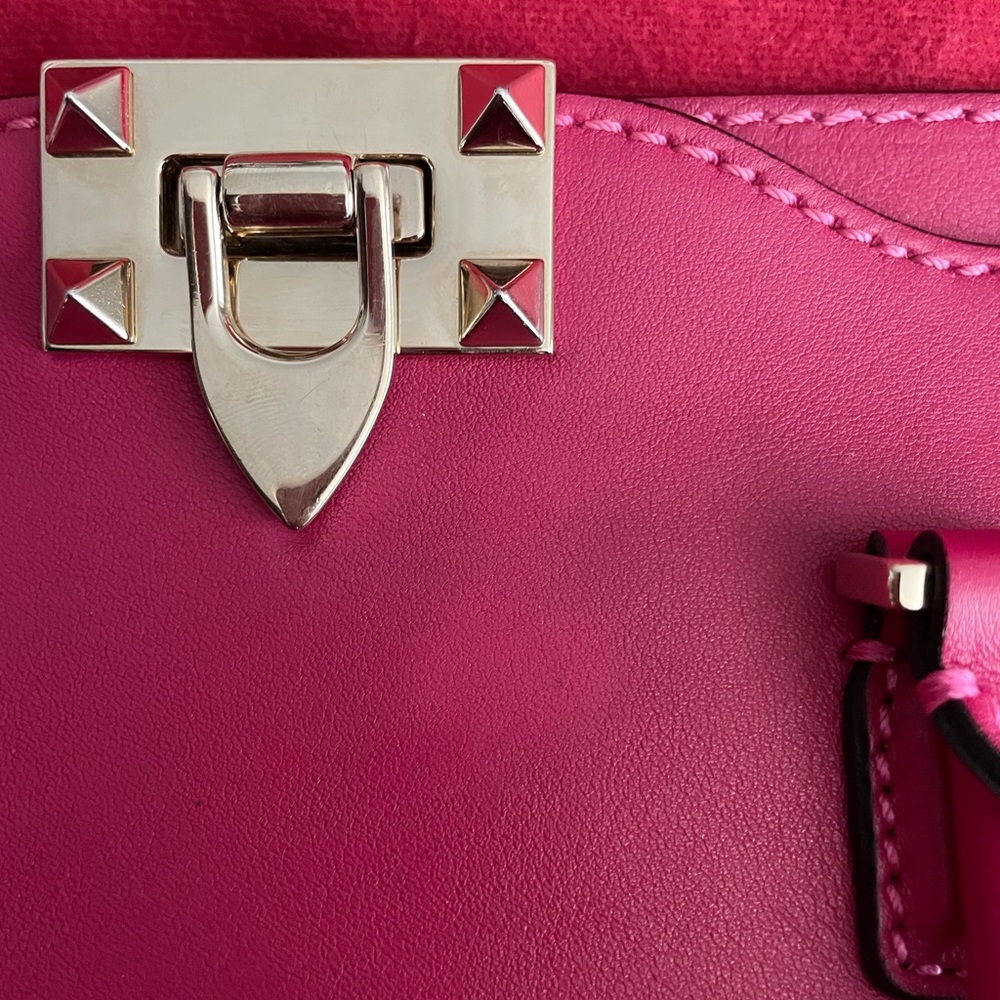 Authentic Valentino Rockstud Handbag - Picture 5 of 6